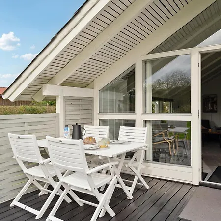 2 Bedroom Gorgeous In
