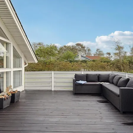 Vakantiehuis 2 Bedroom Gorgeous In